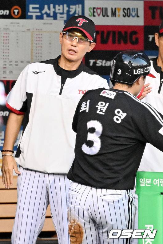 ‘아찔한 가정’ LG 60억 예비 FA 못 잡으면 어쩌나, 염갈량 일단 후계자 정했다 “최원영, CF 차지할 확률 높아”