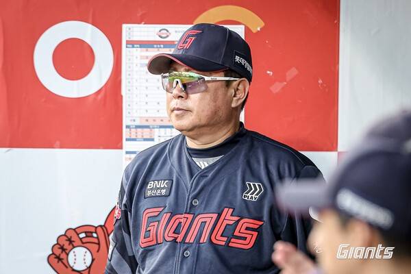 '폭투+폭투+주루사+주루사+밀어내기' 승리 밥상 엎어버린 롯데…'디테일'에서 참패, 이대로면 상위권 유지 힘들어