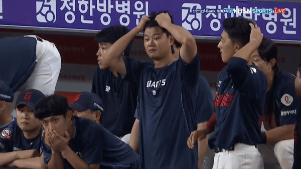 '폭투+폭투+주루사+주루사+밀어내기' 승리 밥상 엎어버린 롯데…'디테일'에서 참패, 이대로면 상위권 유지 힘들어