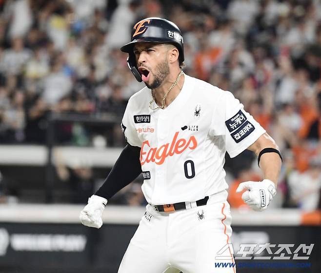 9회말 1점 차, 몬스터월을 넘겼다! 이런 복덩이 있나…