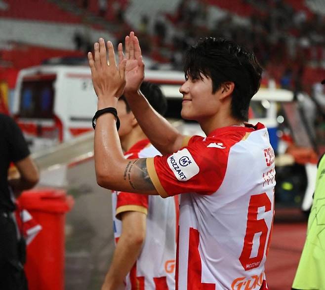 '韓 축구 경사 났네!' 대한민국 차기 송종국, 독일 1부 관심까지 속출...