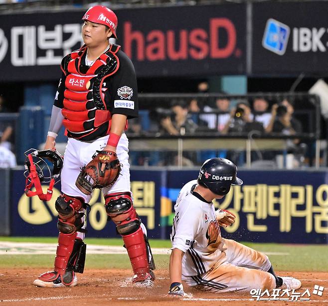'9회 2사 1점 차'인데 왜 그리 성급했나? 고개 떨군 충격 3루 악송구→'KIA 단독 4위' 한순간 날아갔다 [잠실 현장]
