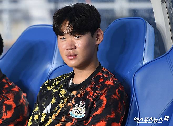 韓 축구 초대박! '18세' 박승수, EPL 개막전 출격 보인다…
