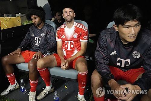 김민재, '10대 꼬꼬마들과 선발'→개막 직전 치욕 휩싸였는데…BBC급 1티어 기자