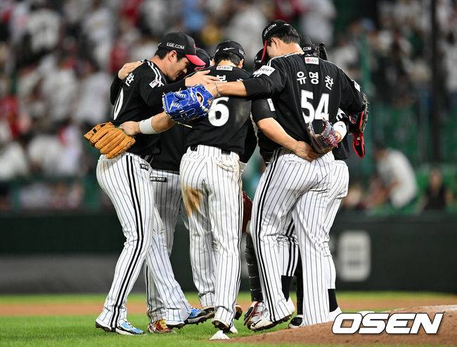 '승률 .607' 한화 역대 2위 성적, 5연승으로 반등했는데…지지 않는 LG, 1위 탈환 쉽지 않네