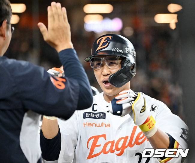 'ERA 1.46' 김기중 잘 던졌는데…왜 1군 엔트리 빠졌나, 17일 NC전 황준서 선발 투입