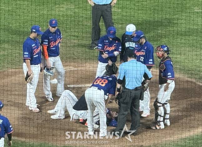 '대전왕자' 타구 맞고 쓰러졌다, 1회 4실점→이후 KKKKK 호투했는데...