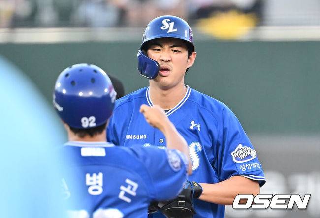 패패패패패패패패, 롯데 또 졌다 '8연패'...'구자욱 4안타+쐐기포' 삼성, 내외야 통곡의 벽 세우고 위닝 확보 [부산 리뷰]