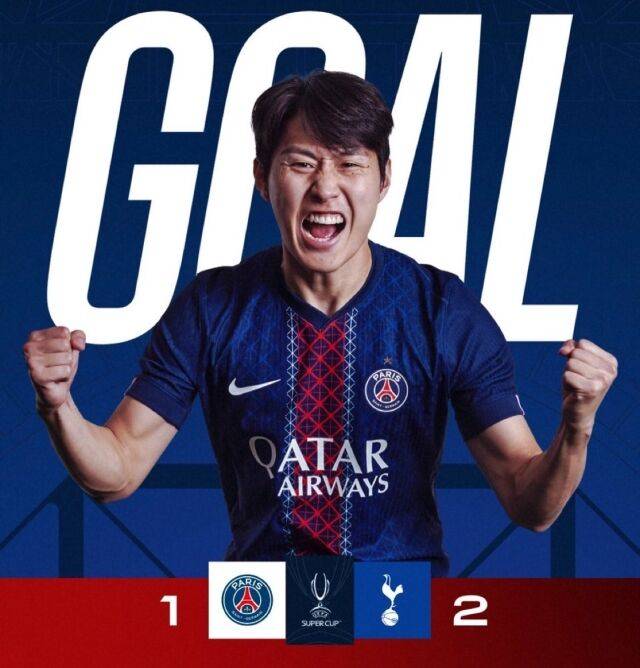 '대반전' 벤치행 이강인, PSG '영입 불가' 선수였다...단장이 직접 설득→토트넘전 맹활약에 기회까지 생겼다