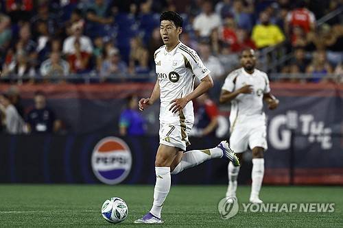 '두경기만에 도움-POM 선정' 손흥민, 미국 정복중