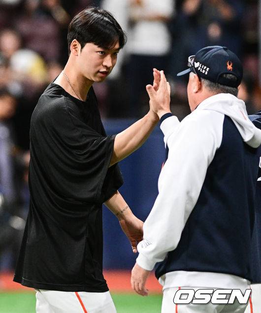 '152km 쾅쾅' 이래서 엄상백을 포기 못했다…마침내 활용법 찾은 한화, PS 불펜 카드 되나