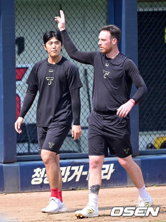 ERA 2.32 네일 무조건 잡는다. 10승 올러 이례적인 재계약 의사...KIA 외인 원투펀치 그대로 가나, 관건은 풀타임 내구성