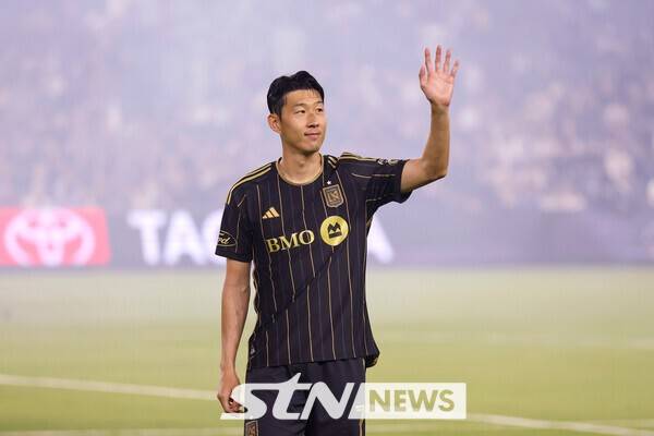 '손흥민 MLS 7∙8호골 폭발' LAFC, 세인트루이스 3-0 압살...'정상빈 출격→코리안 더비 성사'