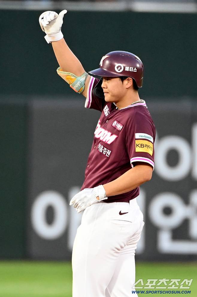 최악의 변비 야구, 그런데 이걸 이기네...'디아즈 결승타' 삼성, 키움 꺾고 4위 수성 '청신호' [고척 현장]