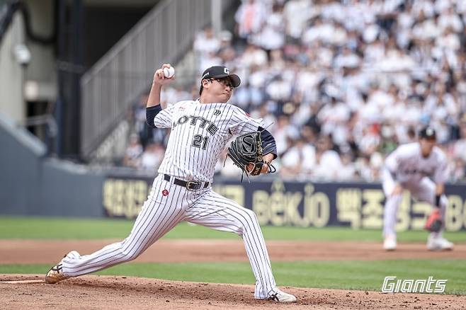 한 달 만에 3위서 가을야구 탈락…‘9월 승률 0.267’ 롯데, 8년 연속 쓸쓸히 퇴장