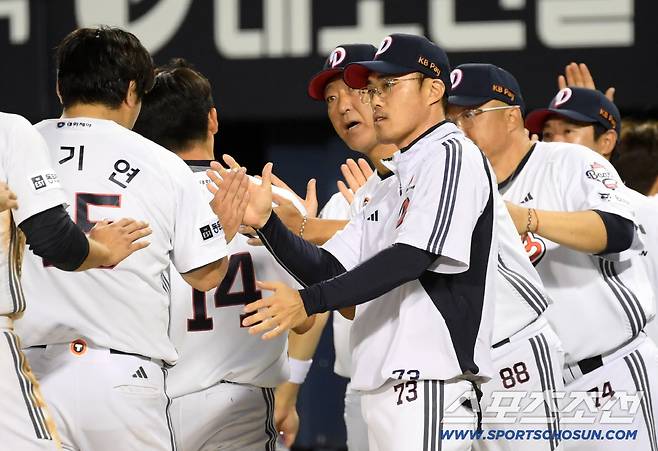 '2년 6억원' 키움은 사령탑 고민 끝냈다…홈 최종전 '유종의 미', 두산도 선택의 시간이 다가온다