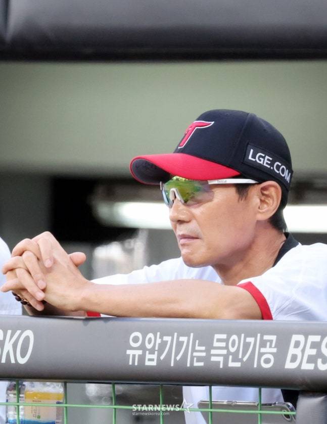 '사흘째 실종' 44년 LG 역사 최초 사나이, 사령탑은 '비워놓고' 기다린다