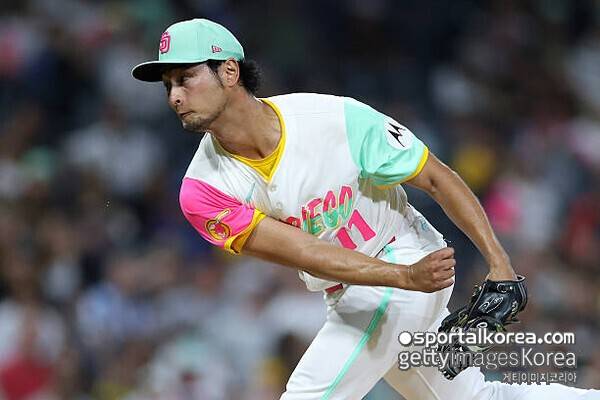 '홈런홈런홈런홈런홈런홈런홈런홈런홈런홈런홈런홈런홈런홈런'...다르빗슈, 정규시즌 마지막 등판에서도 홈런 약점 노출→포스트시즌 믿을 수 있을까