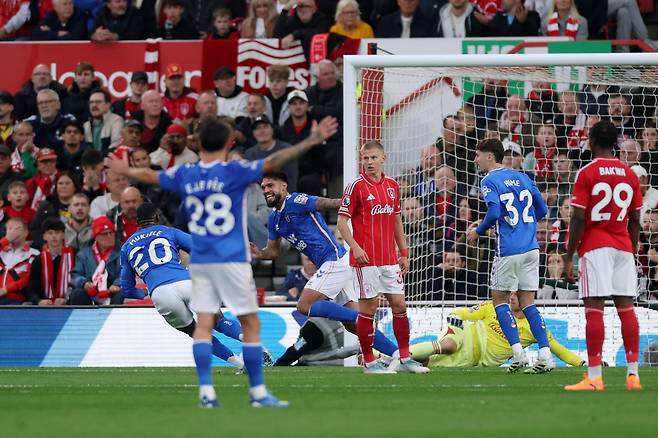 '英 BBC 충격' 손흥민이 진짜 옳았다…포스테코글루 불명예, EPL 세트피스 34실점 '최악'