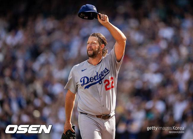 '223승' 커쇼의 역사적 마지막 등판, 김혜성이 결승포로 함께했다...오타니도 개인 최다 55호포 폭발 [LAD 리뷰]