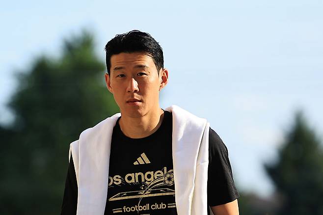 “하락세 접어든 손흥민 이젠 녹슬었다, 더는 핵심 선수 아냐” 혹평할 땐 언제고…MLS서 8경기 8골·3도움 맹활약 펼치자 토트넘 팬들 불만 폭주 “왜 내보냈어”