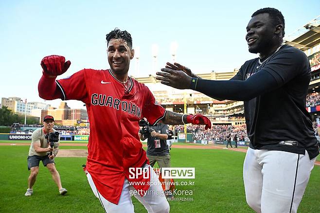 'ML 기적의 팀이 나왔다' 15.5경기 차 뒤집고 지구 우승, 111년 만에 대기록 달성