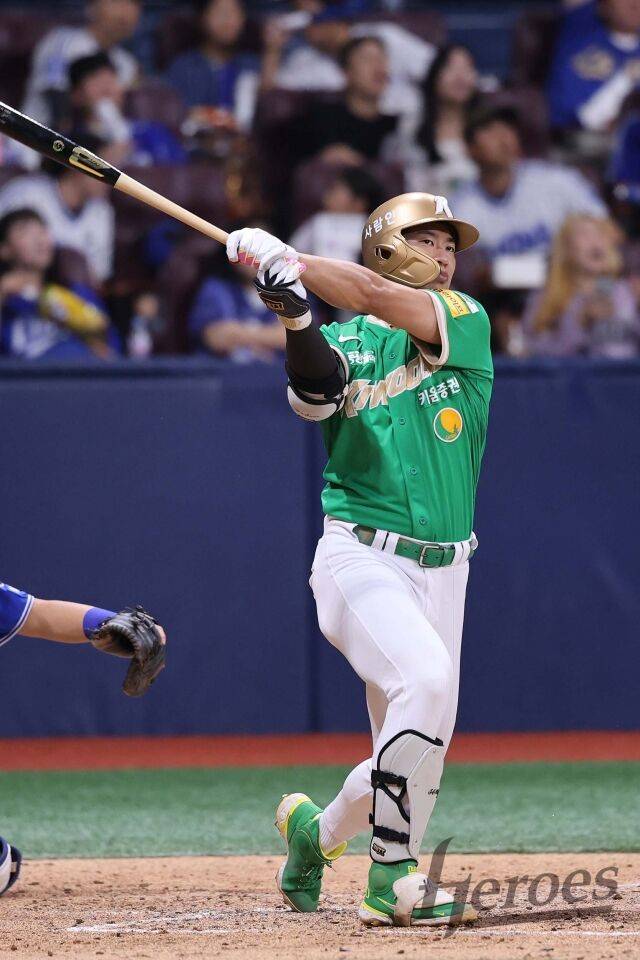 송성문 논란의 방망이 패대기, 설종진 감독이 답했다