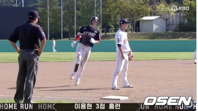 한화 불펜 대참사, 3점 홈런+만루 홈런에 무너지다…1위 했는데 퓨처스 챔프전 우승 무산되다
