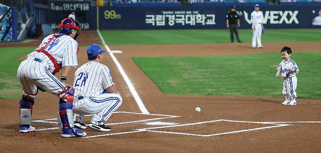 '삼성, 3마리 토끼 다 잡았다' PS 4위 확정·디아즈 최초 기록·오승환 화려한 은퇴까지