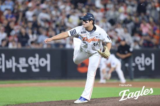 한화, '1위 타이브레이커' 초대박 현실 되나…리베라토 끝내기 결승타, '연장 혈투' 롯데 1-0 제압→선두 LG와 1.5게임 맹추격 [대전:스코어]