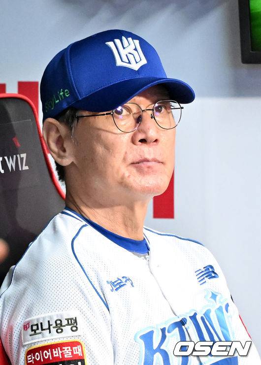 대구행 준비하다 이게 무슨 날벼락…티라노 습격에 6위 추락. 6연속 PS 도전, 하늘의 마법 없이 불가능하다