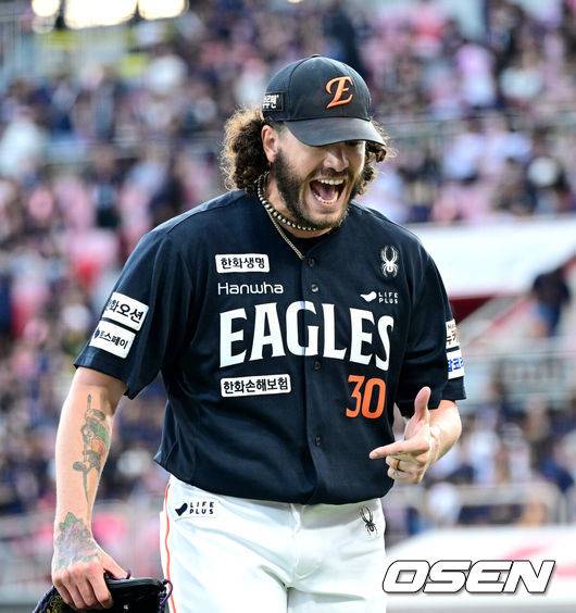 ‘한화 우승 희망 절실한데…’ SSG, 폰세 상대 베스트 라인업 “홈 최종전 팬들에 대한 예의” [오!쎈 인천]