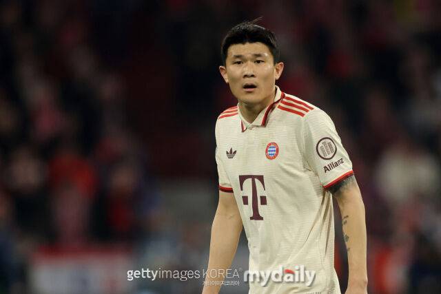 '불안했던 김민재, 결국 사고쳤다'…UCL 파포스전 패스 미스에 비난 집중