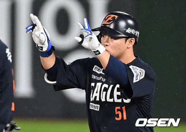 ‘통한의 끝내기 홈런 허용’ 한화, 허망하게 우승 희망 날렸다…폰세, 252K 신기록에도 울었다 [인천 리뷰]