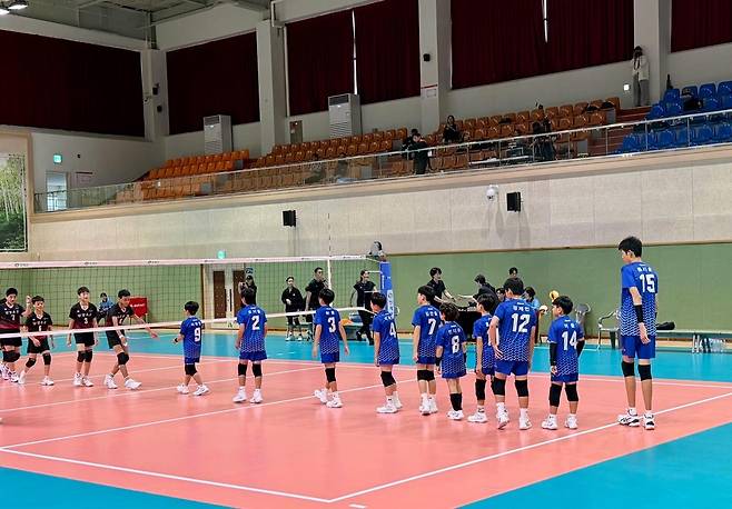 초등학생 키가 205㎝…교동초 용지훈, 한국 배구 유망주로 기대