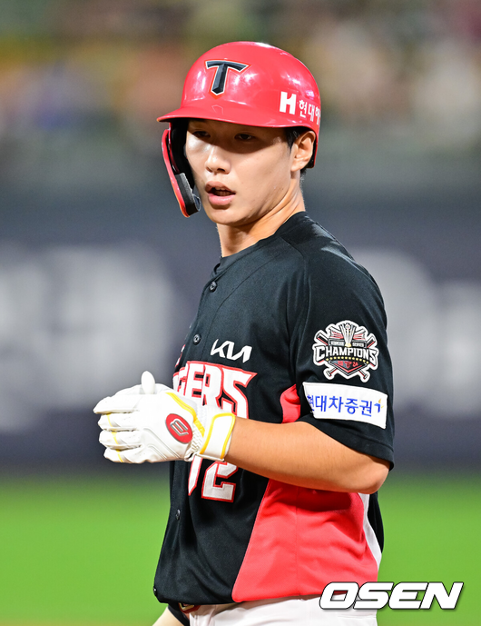 트레이드로 보물을 얻었나...공수주 갖춘 19살 루키 유격수, FA 박찬호 대안 급부상