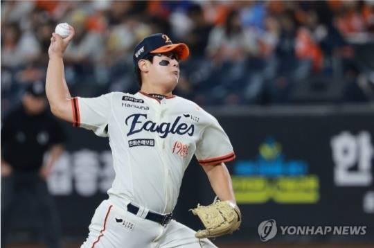'역전패 후 욕설 쏟아져' 한화 김서현, 익명 악플에 시달려...최연소 30세이브 주역에 응원 필요