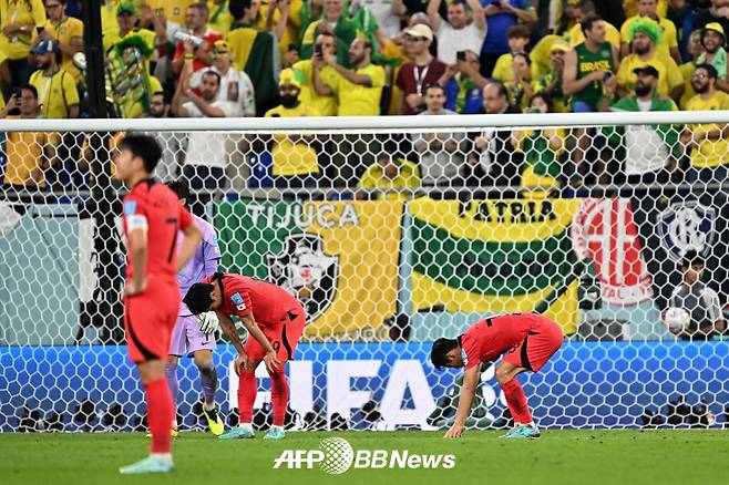 '2경기 9실점' 韓 축구에 절망 안긴 브라질, 진정한 시험대 오르는 '홍명보호 수비'
