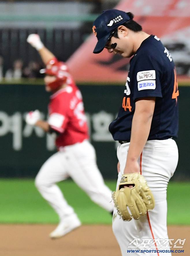 '2등'해도 욕 먹는다 → 김경문 감독 하소연..