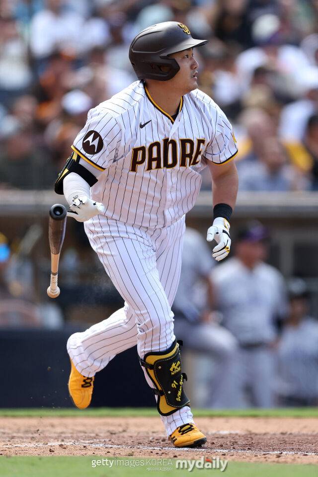 'KBO 복귀 희망' 최지만, 무릎 통증 재검→5급 판정→전시근로역으로 전역