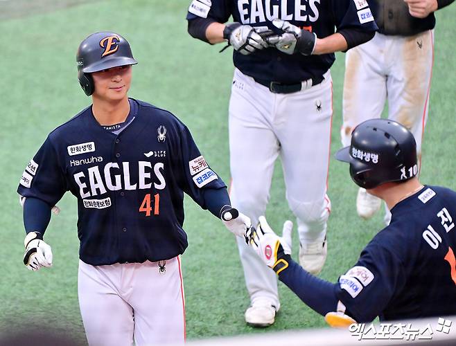 '0:6→6:6' KT, 한화전 극적 무승부…그러나 10회 본헤드플레이→승리 기회 놓쳤다→4일 NC 지면 PS '기적 진출' [수원:스코어]