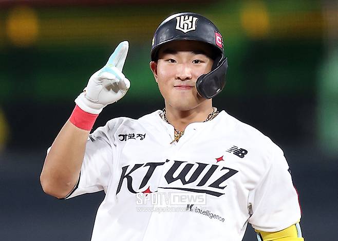1회만 6실점, 5강 싸움 끝나나 했는데…kt 9회말 동점→11회 무승부, 5위는 4일 NC에 달렸다