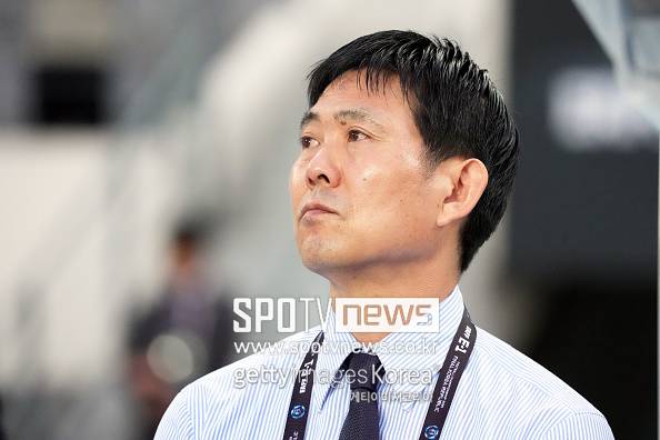 日축구 대표팀 '충격 공식발표' 오피셜 손흥민 제외한 수준...10월 A매치 명단 공개