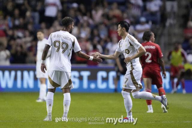 '손흥민과 비교할 수 없는 스피드의 공격수에게 당했다'…MLS 공식 분석, 흥부듀오에 고전 예측