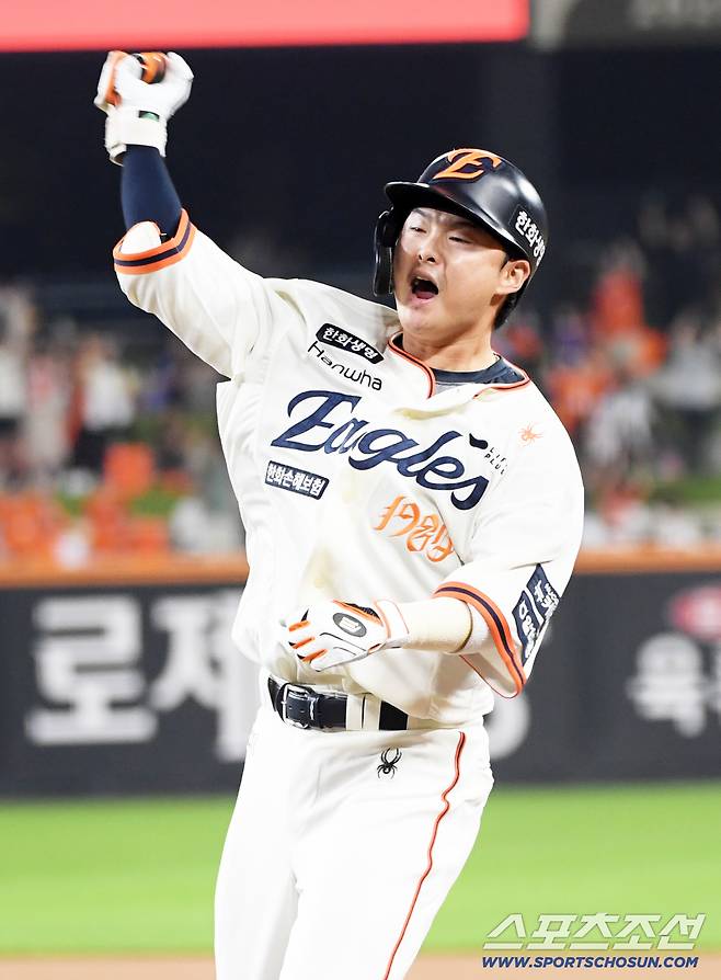 대타 4할→최종전 멀티히트…'50억 FA 유탄?' 사령탑은 잊지 않은 가치, '특급 조커'가 탄생했다
