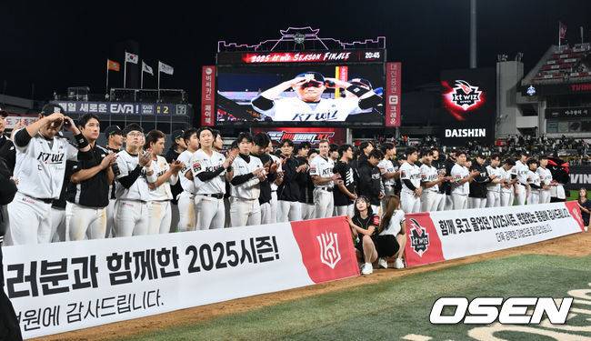 ‘충격 탈락’ 6년 만에 KT 없는 가을 실화냐…128억 FA 유출+외인 농사 대흉년, 530승 명장 계산이 어긋났다