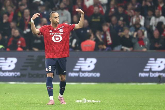 '아, 잘하다가' 이강인 빅미스→PSG 승리 놓쳤다... 하필 '동생' 음바페에 한 방 맞다니