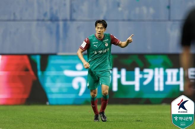“한국어로 인터뷰하고 싶다” 시즌 최고 활약 마사, 가을이 왔음을 멀티골로 알렸다···“어떤 상황에서도 흔들리지 않는 철학과 멘털 만들고 있다”