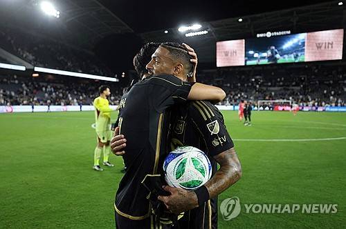'가짜 9번' 손흥민 폭풍 드리블, 애틀랜타 허둥지둥 혼났다…환상 키패스 4회→LAFC 5연승 도왔다