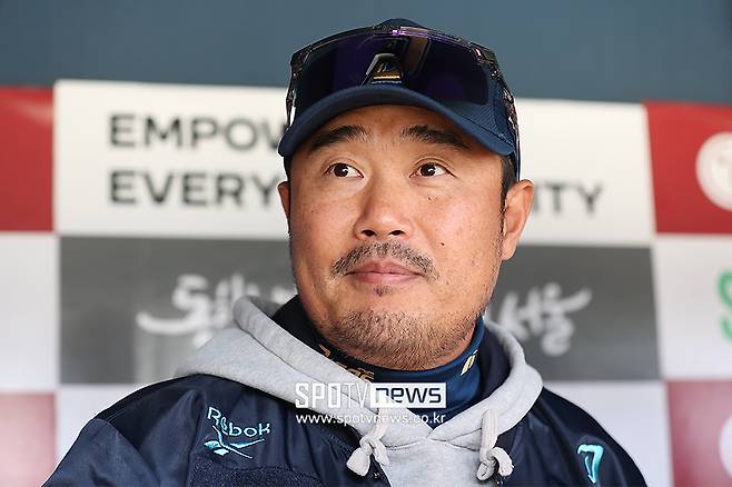 '인생은 이호준처럼' 사실상 10연승 돌풍, 외국인 불펜 카드도 아꼈다…